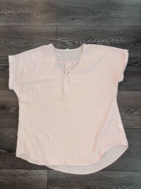 Women's Large Maurices Light Pink Crisscross V-Neck Short Sleeve Top